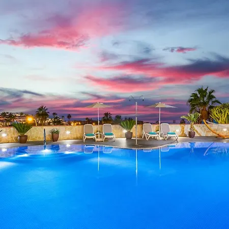 Haciendas Village Tenerife Отель Адехе