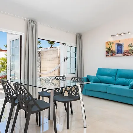 Haciendas Village Tenerife Отель Адехе