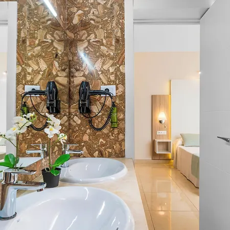 Отель Haciendas Village Tenerife 3*