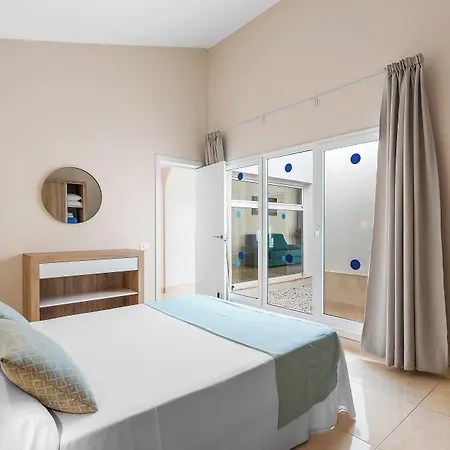 Haciendas Village Tenerife Отель Адехе