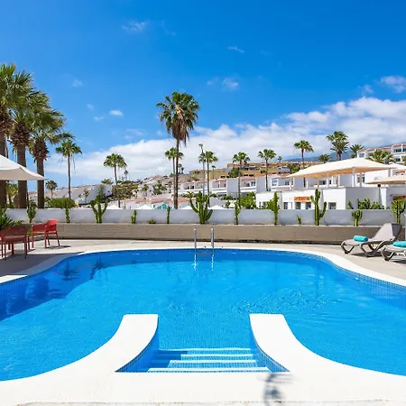 Haciendas Village Tenerife Отель Адехе