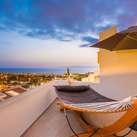 Haciendas Village Tenerife Отель Адехе