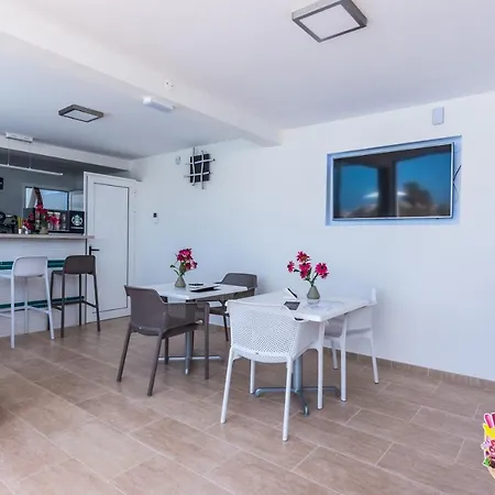 Отель Haciendas Village Tenerife 3*