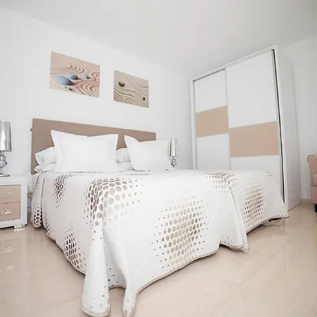 Haciendas Village Tenerife 호텔 아데제